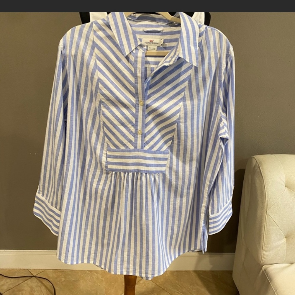 Vineyard Vines🐳 Strip mix popover tunic